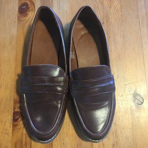 Dark Brown Loafers Size 7